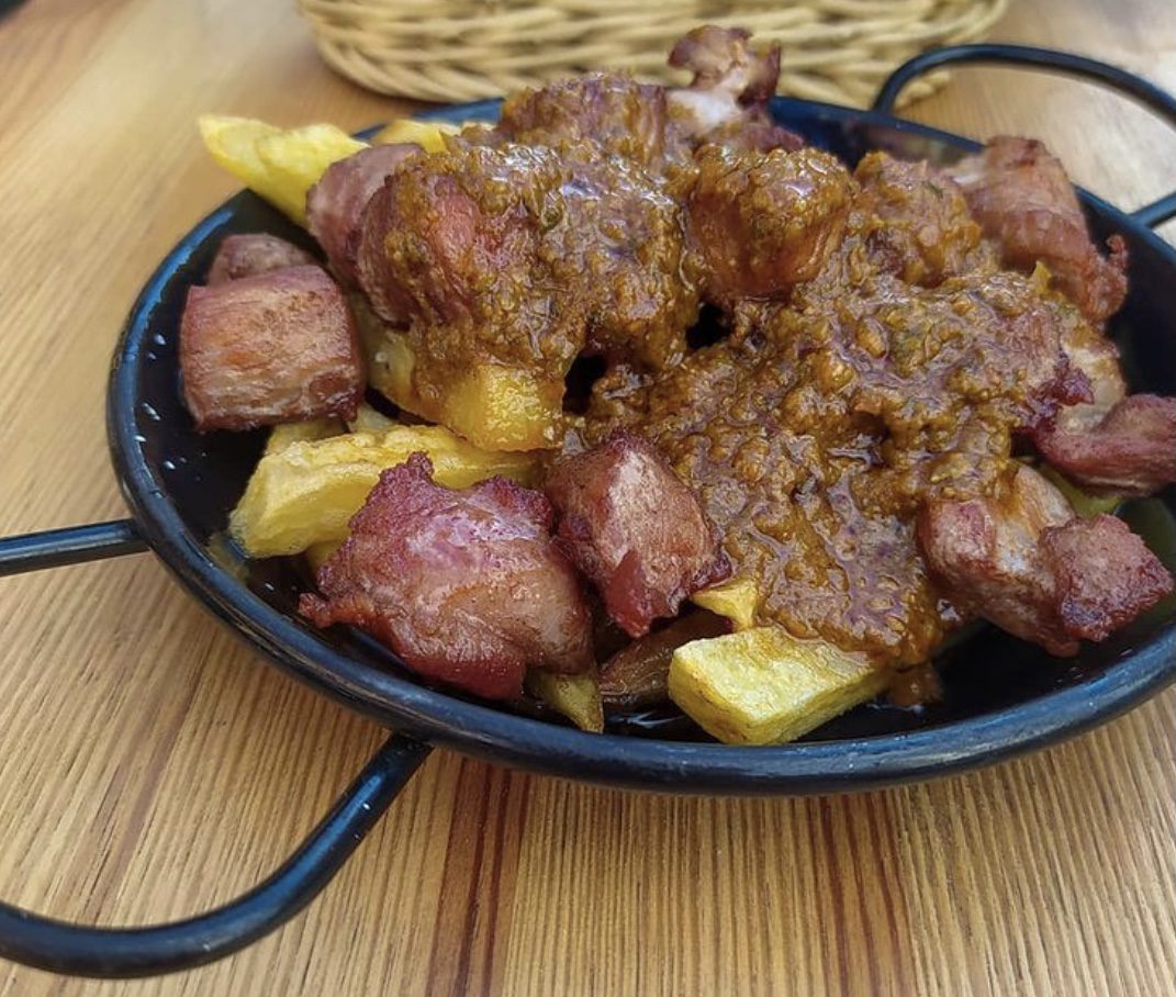 Bar La Una y Media "Casa Rufino"