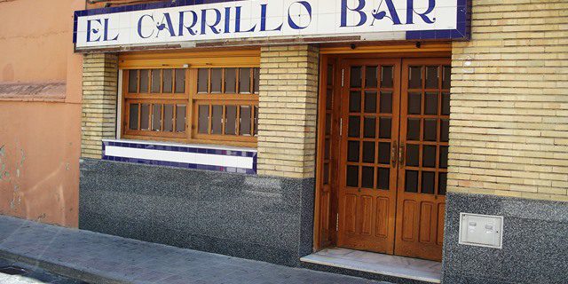 El Carrillo Bar
