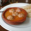 Albóndigas en Salsa