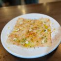Carpaccio de Gambas Blancas con Mahonesa suave de olivas verdes